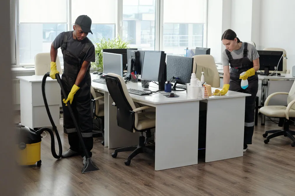 Commercial Cleaning Services That Save Money